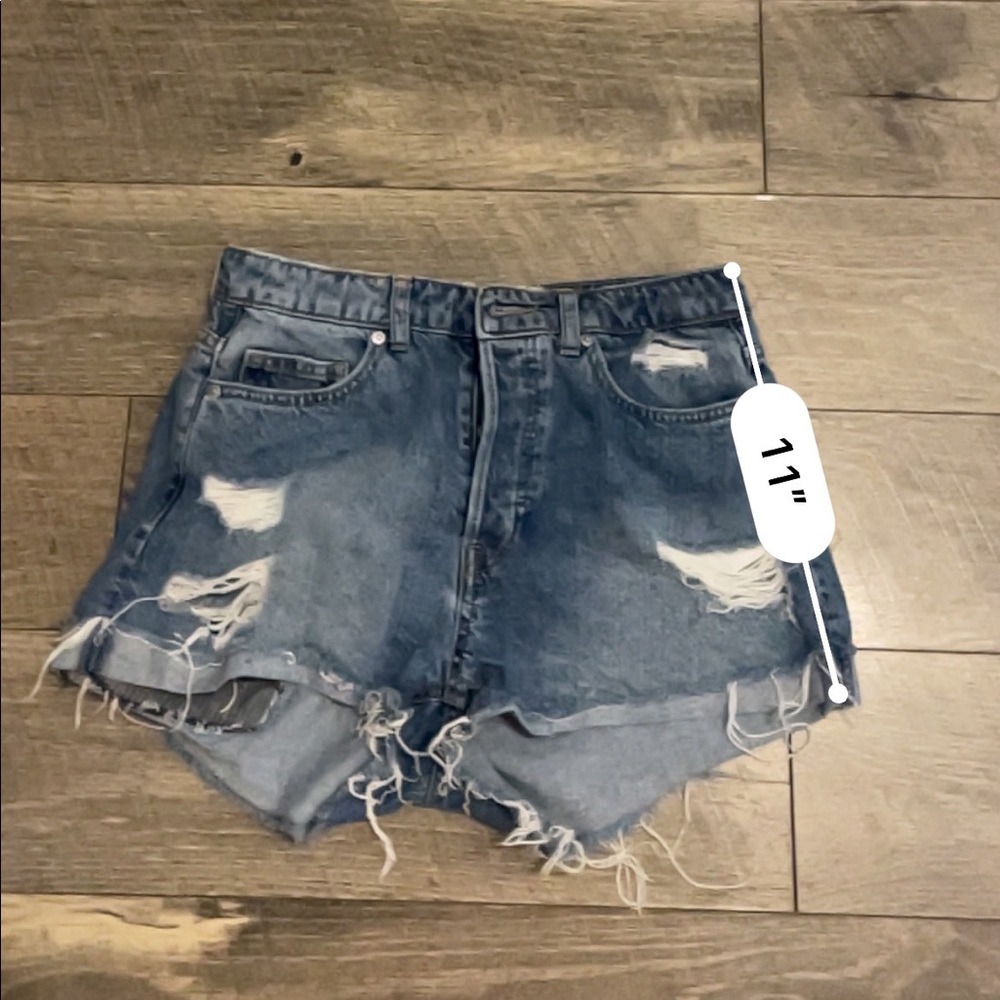 H&M ladies cut off Jean shorts
